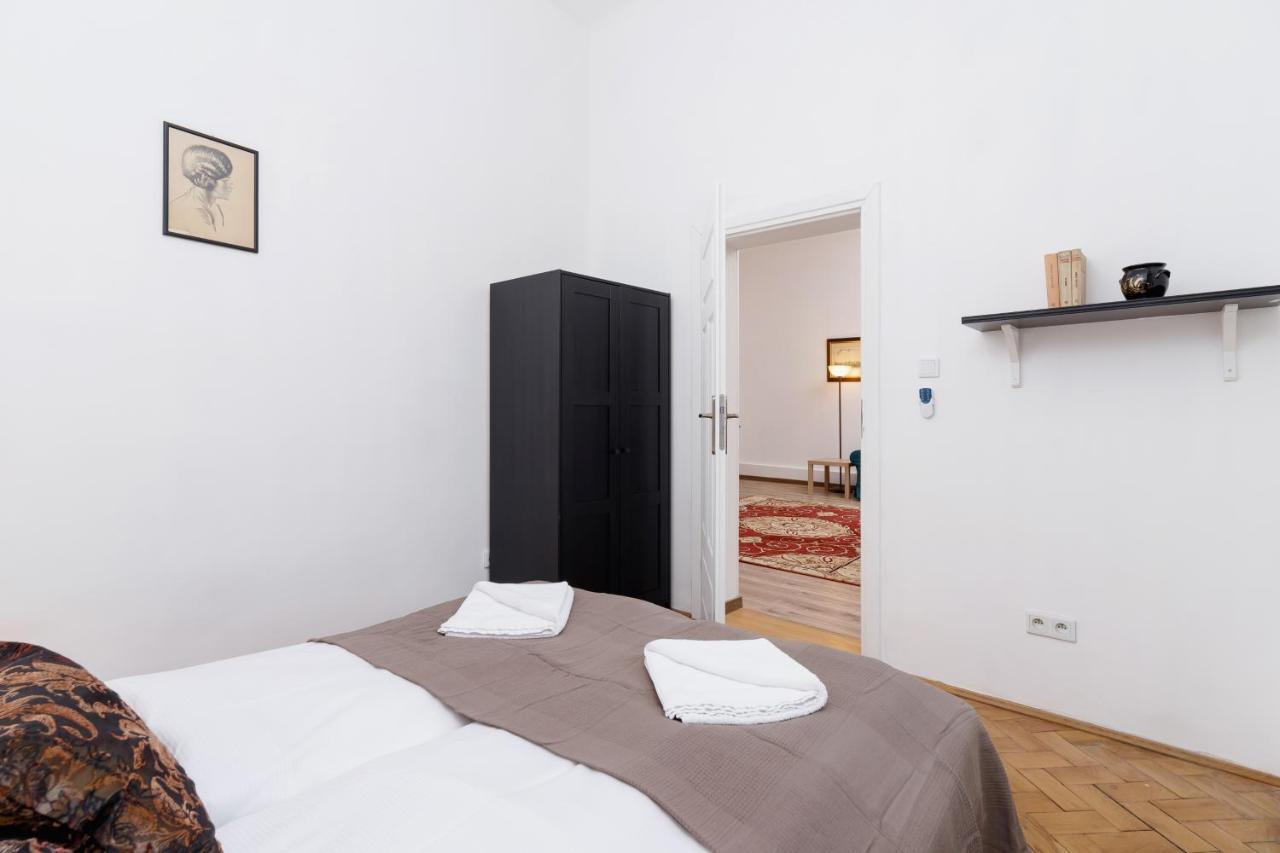 Apartment Pijarska Krakow By Noclegi Renters Exterior foto